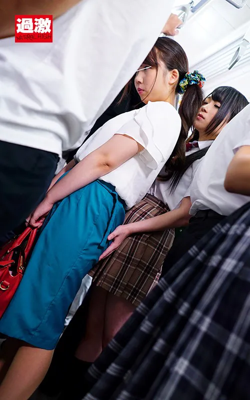 natural highレズエロ画像まとめ！痴漢レズシリーズの画像_part2(2ページ目) 5枚目の画像です。