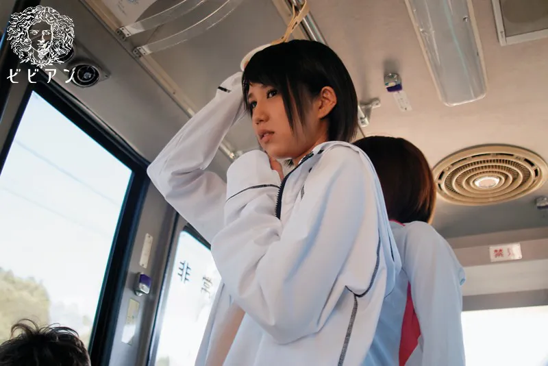 痴漢レズ『レズ痴漢』シリーズのレズエロ画像まとめ！ 2枚目の画像です。